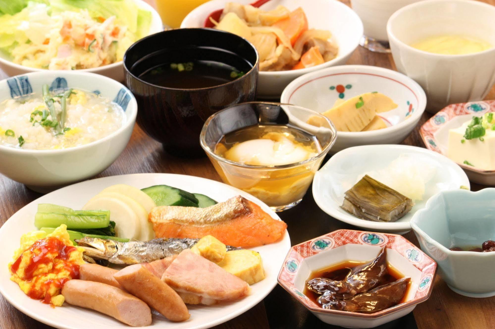 Fukui Manten Hotel Ekimae 외부 사진